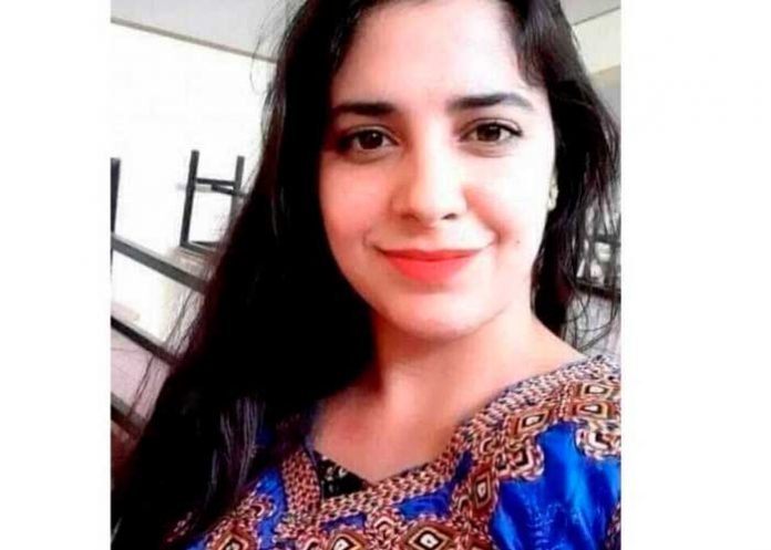 Le roció gasolina y le prendió fuego porque rechazó casarse con él en Argelia