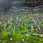 Un muerto tras avalancha humana en un partido de fútbol en Argentina Un muerto tras avalancha humana en un partido de fútbol en Argentina