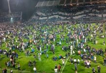Un muerto tras avalancha humana en un partido de fútbol en Argentina Un muerto tras avalancha humana en un partido de fútbol en Argentina