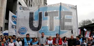 Comunidad educativa en Argentina convocan a huelga por el bajo presupuesto