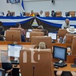 Asamblea de Nicaragua aprueba compra de acciones adicionales ante el IFC del Banco Mundial Sesión parlamentaria en la Asamblea Nacional