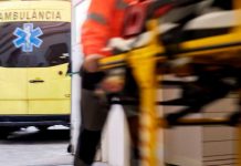 Trágica muerte de niño tras caer del noveno piso de un edificio en Barcelona Fallece un niño tras caer del noveno piso de un edificio en Barcelona