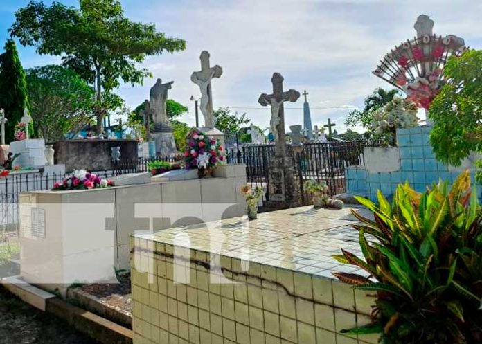 Limpieza de camposanto y comercio activo en Boaco previo al 2 de noviembre