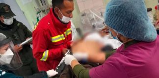 Le desfigura la cara a machetazo a su hijo en un ataque de ira en Bolivia