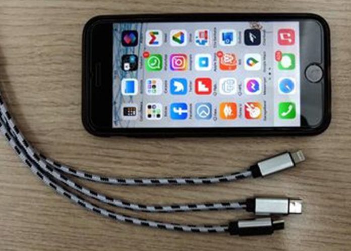 Europa aprueba el cargador único universal para móviles: uso obligatorio en 2024