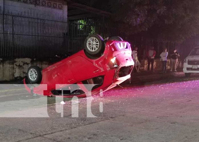 carro-2 Managua: Policía Nacional investiga el caso