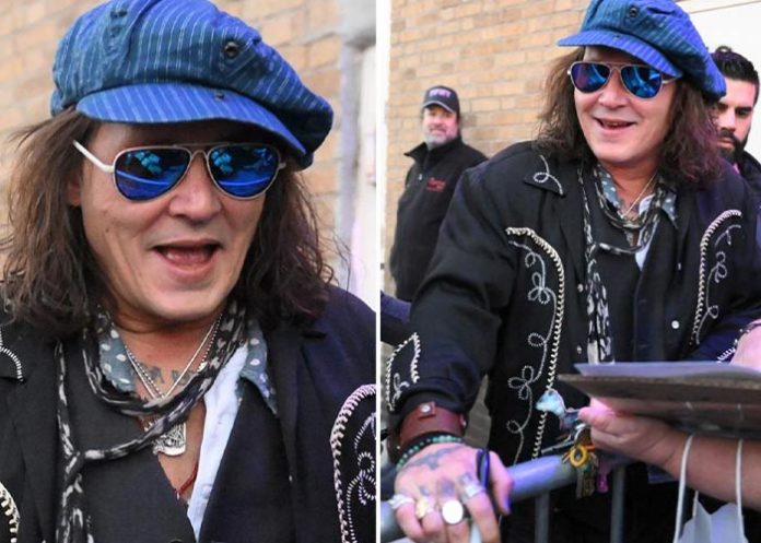 dep3 Johnny Depp sorprende con su drástico cambio de look
