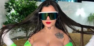 Karely enciende la red con coqueto disfraz de 'Buzz Lightyear'
