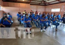 Presos de Granada culminan curso sobre manejo de aves y cerdos Culminación de curso técnico para presos en Granada