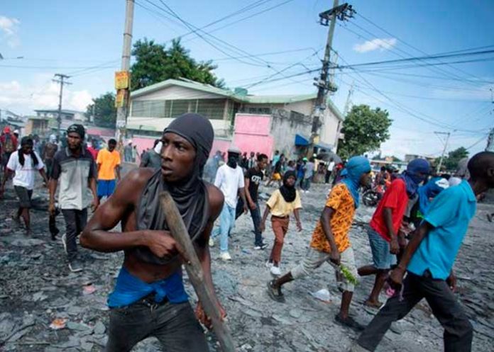 Enfrentamientos entre pandillas rivales dejan 15 muertos en Haití