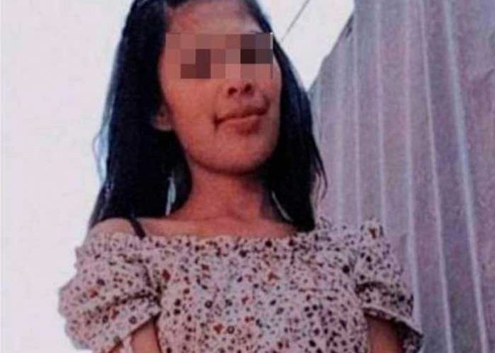 A plena luz del día falsos policías acribillan a una joven en Honduras