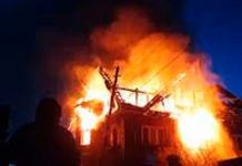 Voraces llamas de un incendio calcinan a ocho personas en Oklahoma