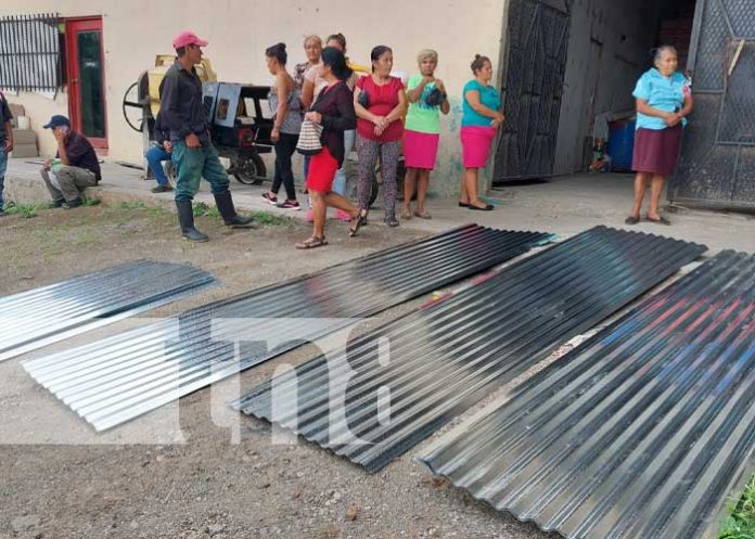 Apoyo para las familias afectadas por la tormenta Julia en Jinotega
