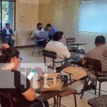 Comunidades educativas del DI de Managua estudian la prevención del femicidio Docentes de Managua estudian la prevención del femicidio