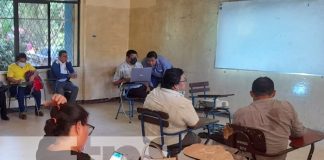Docentes de Managua estudian la prevención del femicidio