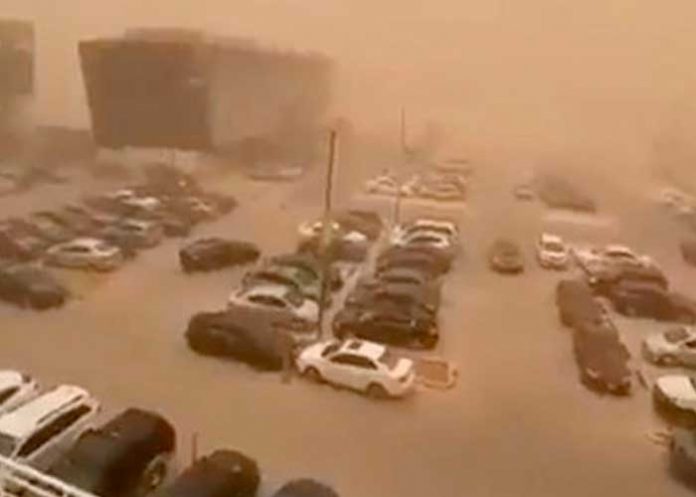 ¡Tiempos apocalípticos! Tormenta de arena causa temor en Baja California