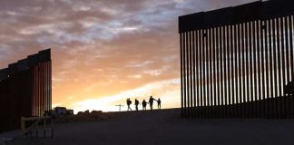 Muere migrante mexicano tras recibir un tiro en la estación fronteriza en Texas