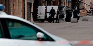 ¡Espeluznante! Hallan el cadáver de niña en una maleta en París
