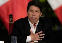 Presidente de Perú denunció "la ejecución de una nueva modalidad de golpe de Estado"