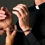 Arrestan a cura acusado de violación y de trata de personas en Portugal Arrestan a cura acusado de violación y de trata de personas en Portugal