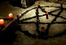 Dos jóvenes desmembraron a sus madres en un ritual satánico en Argentina Dos jóvenes desmembraron a sus madres en un ritual satánico en Argentina