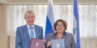Compañera Alba Azucena Torres, Embajadora de Nicaragua en la Federación de Rusia y Andrei Arkadyevich Klimov