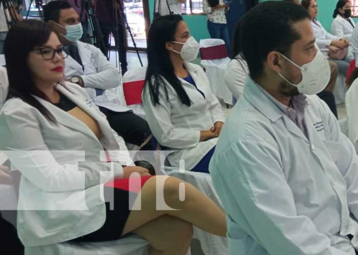 SILAIS Managua fortalece capacidades para la ginecología