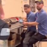 Llega de sorpresa al trabajo del novio y lo encuentra cargando a su «amigo» Mujer intenta sorprender a su novio y la impactada es ella