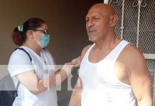 MINSA desarrolló jornadas para garantizar vacunas a pobladores de Managua Jornada de vacunación en un barrio de Managua