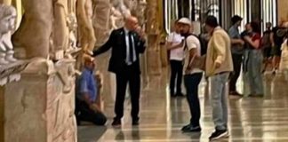 ¡Insólito! Hombre profana el museo del vaticano porque no pudo ver al Papa