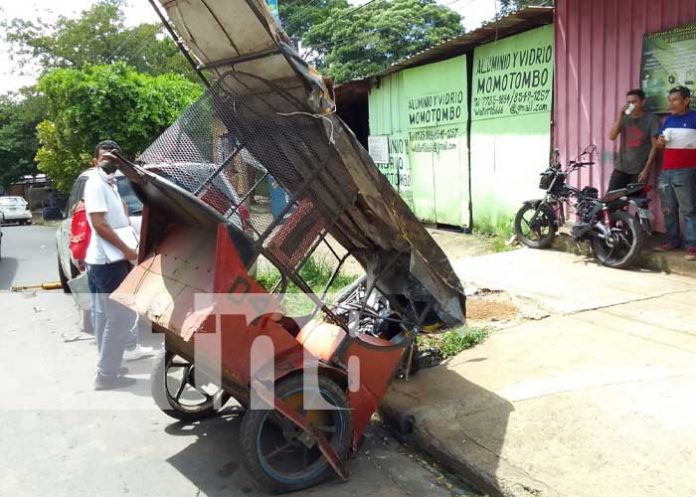 w Taxista manda a 3 personas al hospital en Managua
