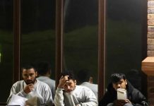 Detenidos armados causan disturbio en cárcel de Reino Unido Detenidos armados causan disturbio en cárcel de Reino Unido