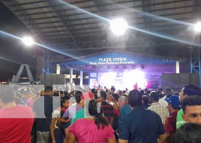 Gran celebración del pueblo de Nandaime por el triunfo del FSLN