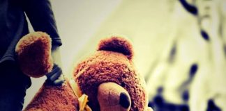 Niño de 9 años graba a su padrastro mientras lo abusaba en Brasil
