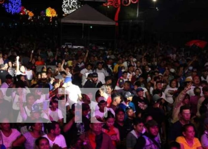 Realizan fiesta en celebración a la victoria del FSLN en Managua