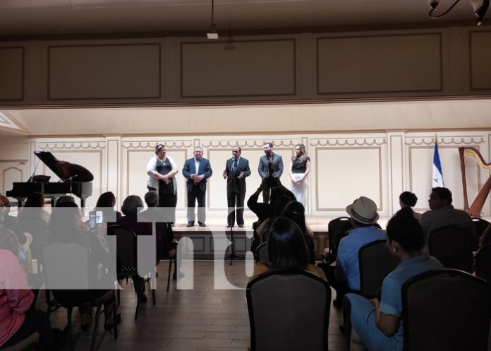 Familias de Nicaragua disfrutan de la tercera temporada lírica INCANTO 2022