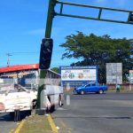 Ruta 117 presenta fallas mecánicas y se estrella contra un semáforo en Managua Ruta 117 presenta fallas mecánicas y se estrella contra un semáforo en Managua