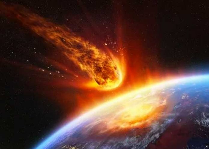 1 En video, hombre del futuro revela el meteorito que destruirá parte América