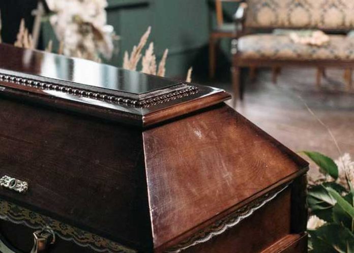 “Revivió”: Pensó que la abuela había muerto y estaba viva en el hospital