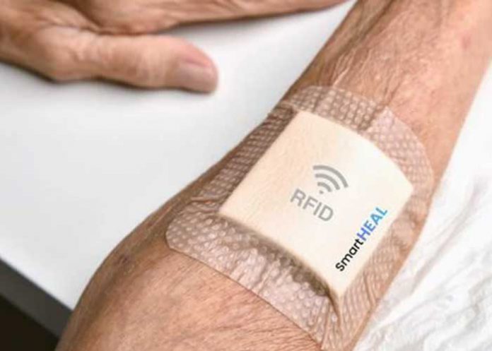 Esta cura inteligente indica cuánto le falta sanar a tu herida