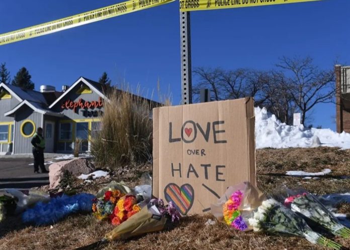 Detienen a joven de 22 años por tiroteo en bar LGTB de Estados Unidos