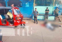Caponero atropelló a repartidor de pan en el barrio 31 de Diciembre, Managua Caponero atropelló a repartidor de pan en el barrio 31 de diciembre, Managua