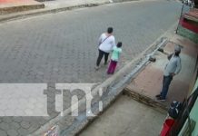 Sujeto roba en un negocio en Juigalpa, Chontales Sujeto roba en un negocio en Juigalpa, Chontales