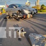 Imprudencia al volante provoca fuerte accidente en la Rotonda Cristo Rey, Managua Imprudencia al volante provoca fuerte accidente en la Rotonda Cristo Rey, Managua