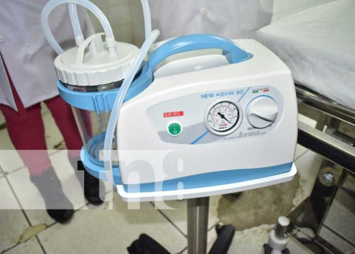 Autoridades del HEODRA reciben equipos médicos en León