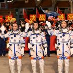 China: Astronautas llegan a la estación espacial Tiangong