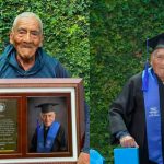 Anciano de 84 impacta redes al luchar y lograr su «título como ingeniero» Abuelito de 84 años consigue título como ingeniero