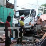 Conductor pierde el control y se estrella contra una casa en Santa Rita, Mulukukú