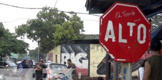Taxistas protagonizan accidente fuerte accidente de tránsito en barrio de Managua