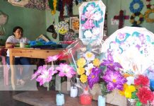Emprendedora de arreglos florales con buenas expectativas en Jalapa Emprendedora de arreglos florales con buenas expectativas en Jalapa